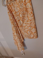 Brand new Hawaiian Wrap Around SKIRT IN SAFFRON SUN IN SIZE XL