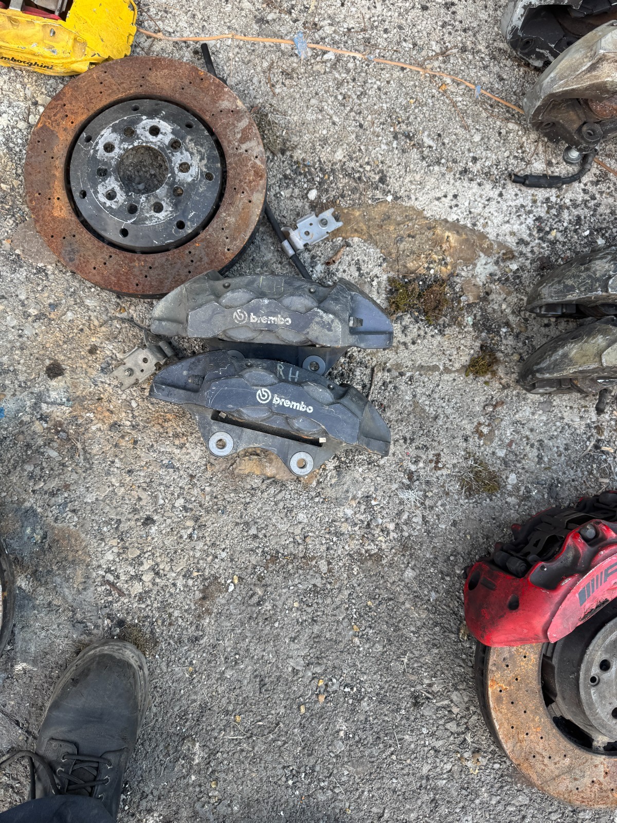 HUGE LOT Dodge BMW Audi Merc Ferrari Lambo Porsche Chev Brembo Brakes 4 6 8 Pot