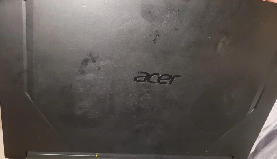 Acer Nitro 5 AN515-44-R99Q 15.6" (256GB SSD, AMD Ryzen 5, 3.0GHz, 8GB RAM,... - Image 3 of 4