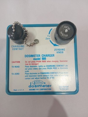 Dosimeter Charger Model 909 + X-Ray & Gamma pen dosimeter Model 883 0-5 mSv (2)