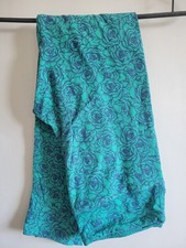 Lularoe OS Blue Rose Leggings
