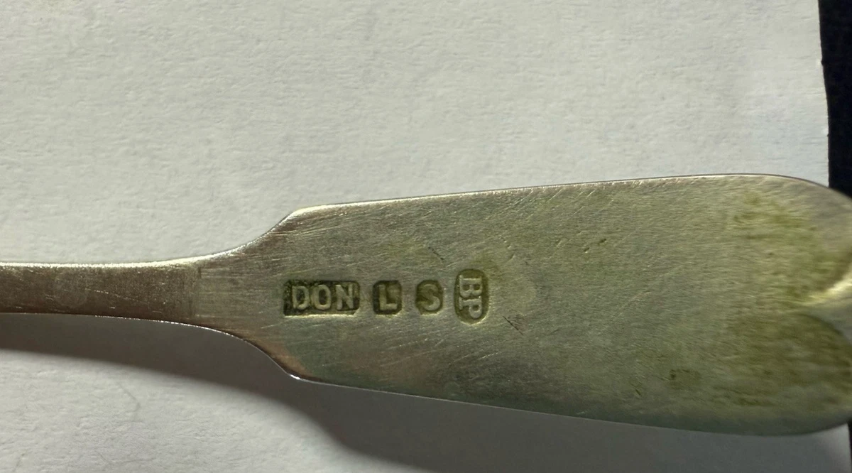 Vintage Cooper Brothers Sheffield Britannia Plate Sugar/Berry Spoon
