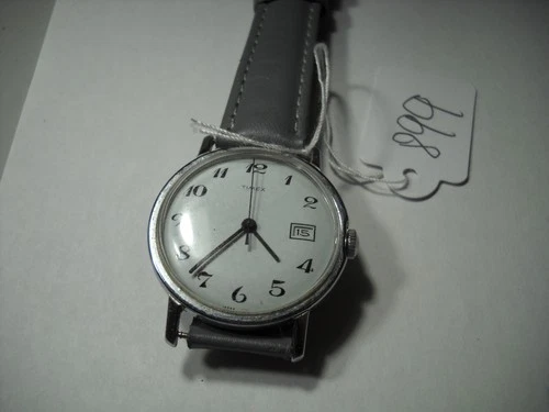 901L Timex Men's Manual Watch with date 16550 2572  sweeping second 33 mm case