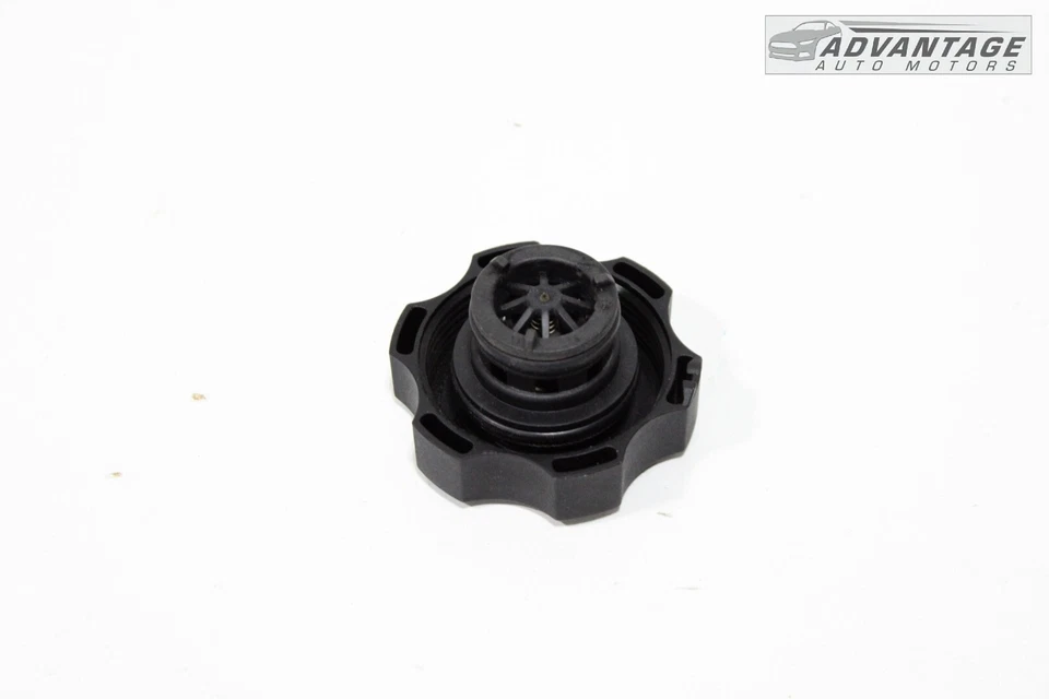 Jeep Compass 2017-2021 2,4 L expansión de refrigerante depósito tapa tapa de botella OEM Foto 2 de 3