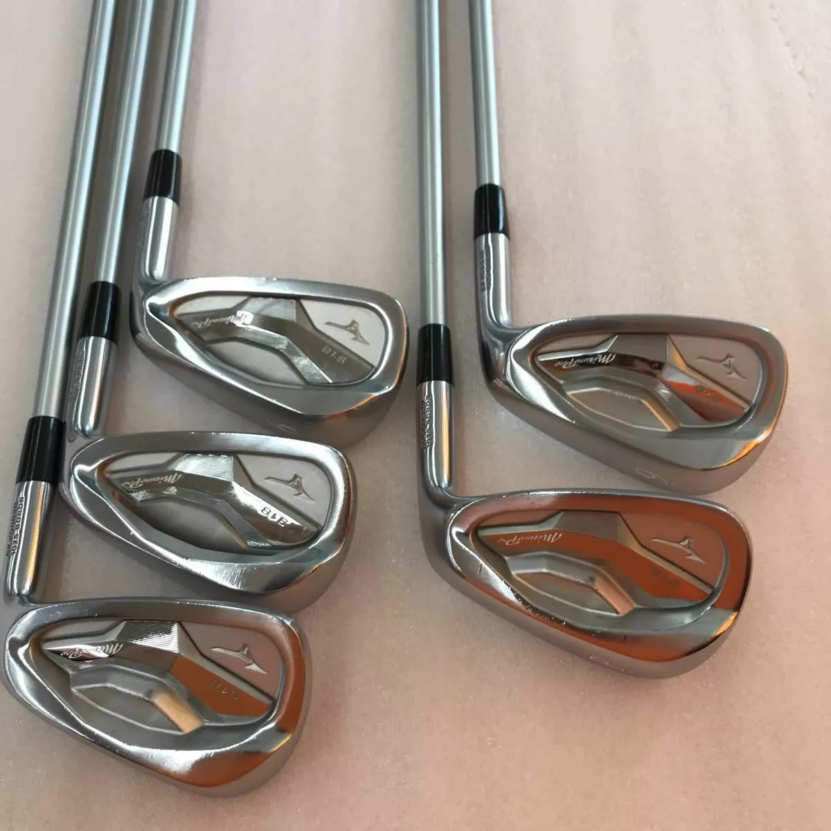 Fake mizuno golf best sale clubs