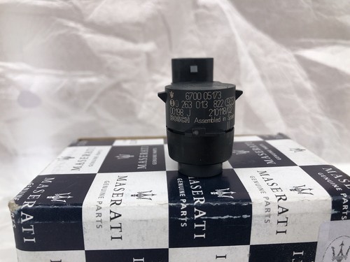 NEW! OEM MASERATI FRONT/REAR PDC PARKING DISTANCE CONTROL SENSOR PN# 670005173 - Picture 9 of 13