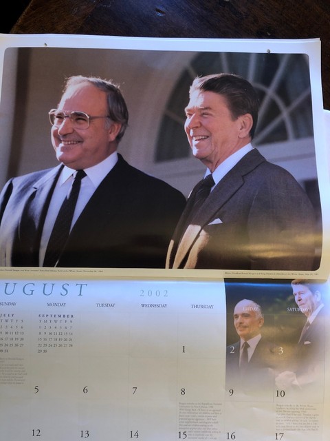 2002 Ronald Reagan Calendar Limited Edition Presidential Foundation 