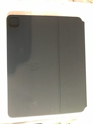 Apple A2480 Magic Keyboard for iPad Pro (12.9 Inch) 3/4/5/6 Gen