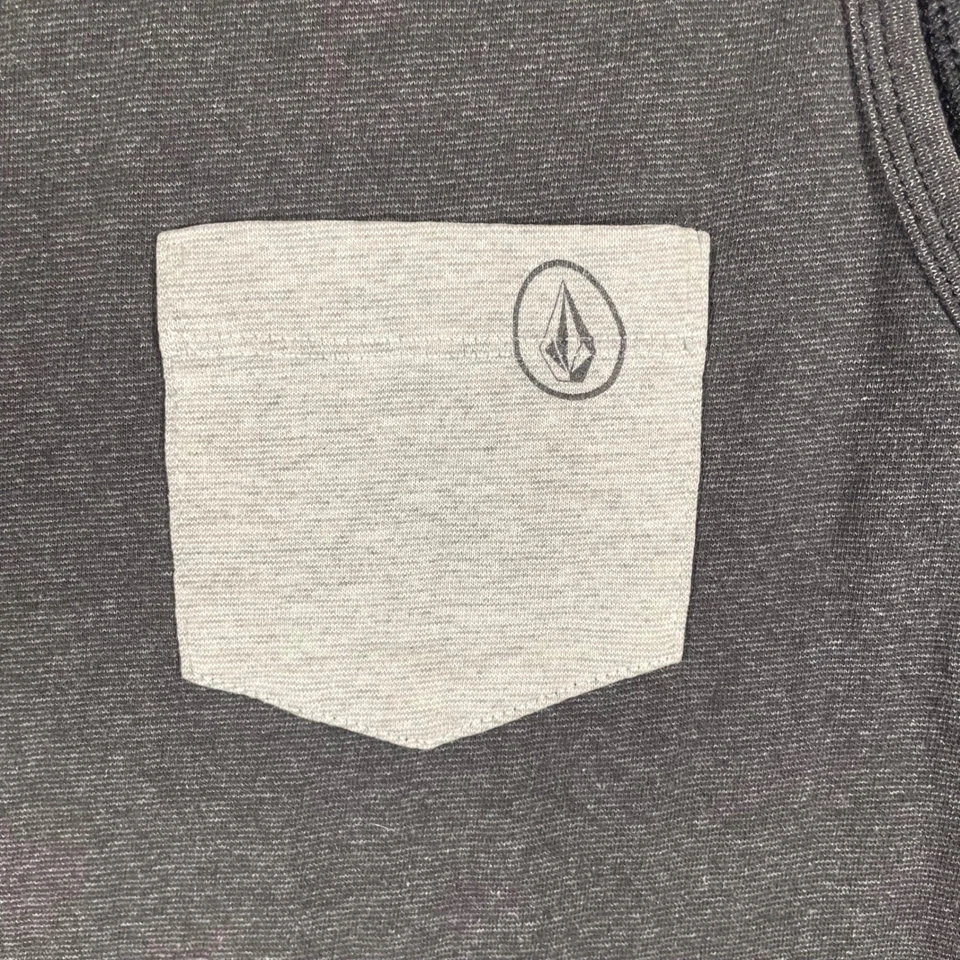 Volcom Mens Tank Top Size Large Gray Pocket Logo Sleeveless Casual Shirt - Image 4 of 4