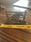 ANTIQUE CAST BRONZE DESKTOP LETTERS STAND HOLDER JOCKEY ON A RACING HORSE  — photo 2