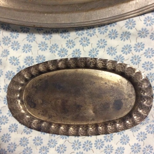 Antique Trays ● Lot of 6 ● Ornate ● All Metal - Picture 6 of 11