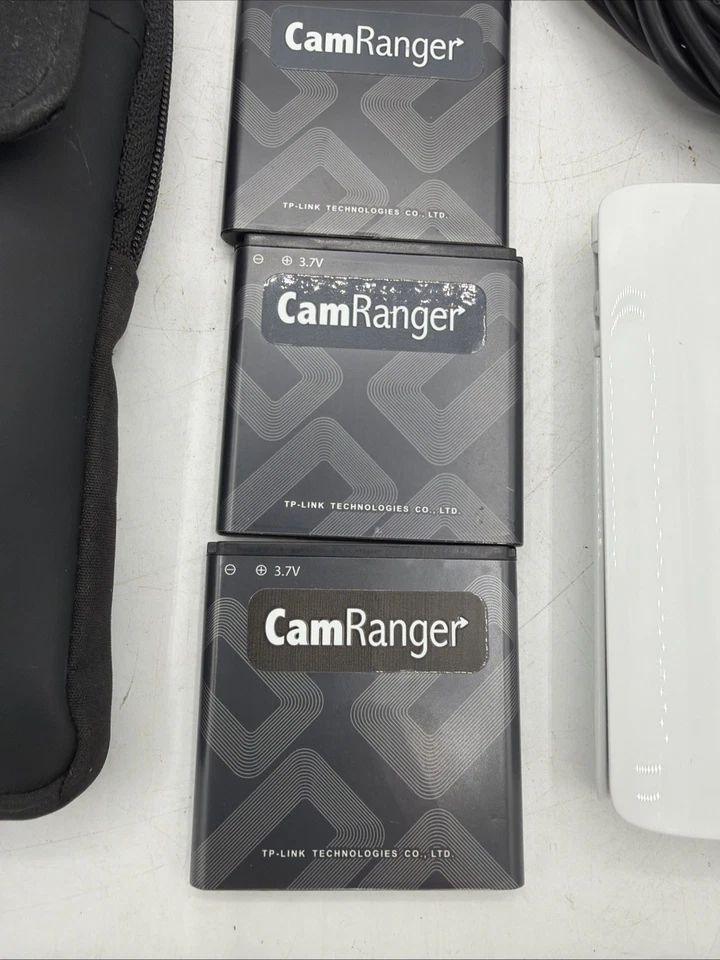 Control de cámara DSLR inalámbrico CamRanger para Canon con 4 baterías y estuche Foto 3 de 4