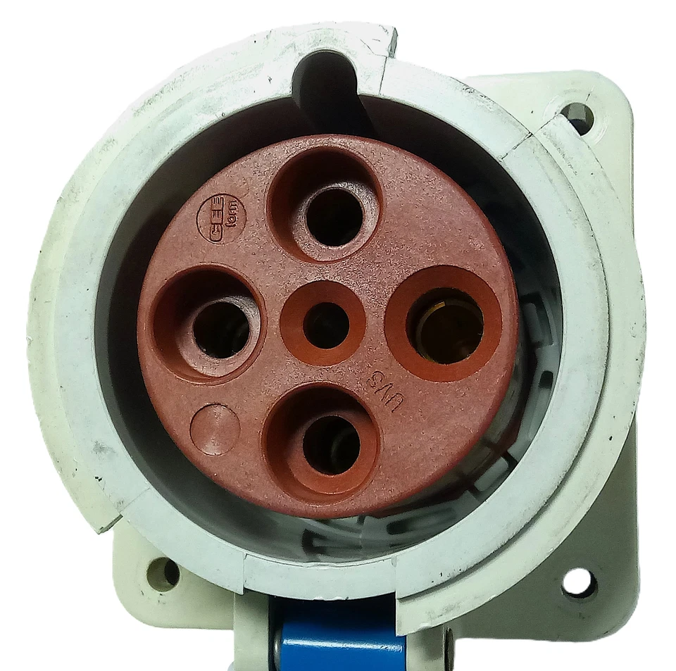 Arrow Hart AH460R9W 250 V AC 60 A 3 Phase 3 Pole 4 Wire Watertight Receptacle - Image 3 of 4