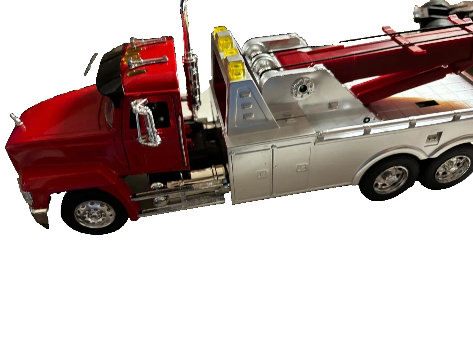 New-Ray Mack escala 1:32 vehículos diecast y de juguete