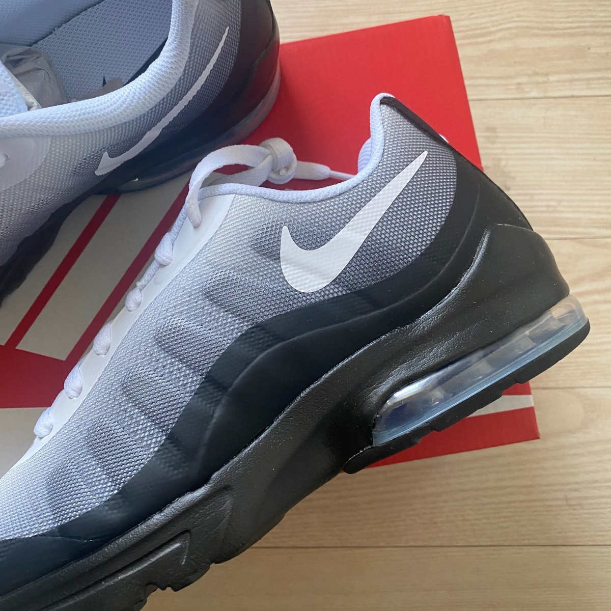 nike men's air max invigor print running sneakers from finish line