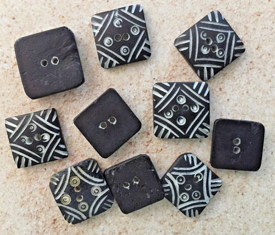 100 pc Mixed Lot Assorted Coconut Shell Buttons Links Connectors Crafts Jewelry - Image 4 of 4