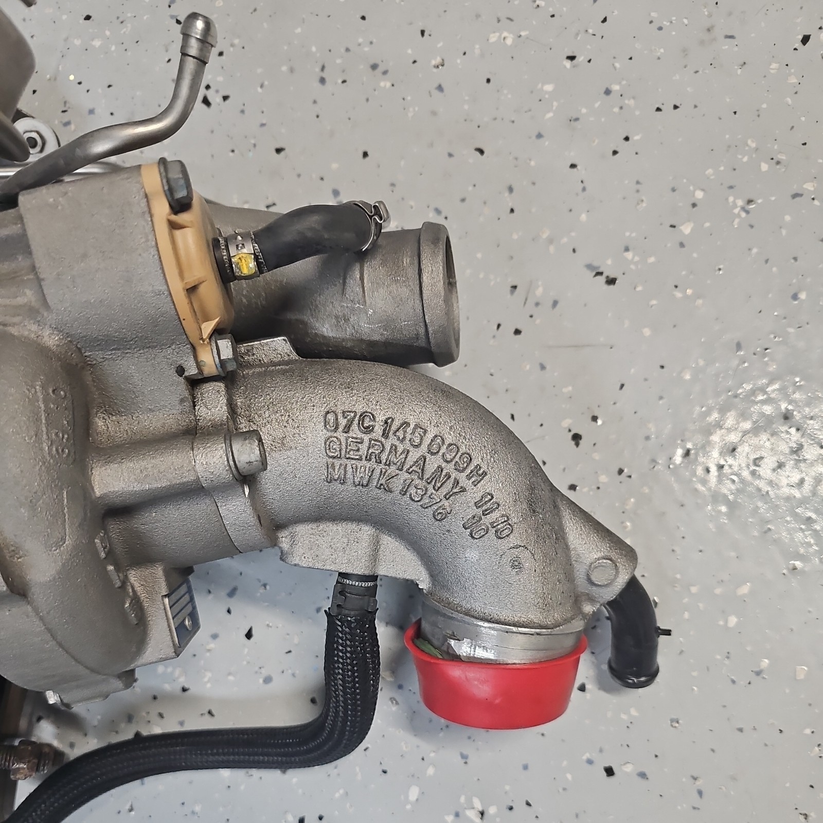 03-08 BENTLEY CONTINENTAL GTC GT 6.0L RIGHT TURBOCHARGER UNIT 37k MILES ONLY