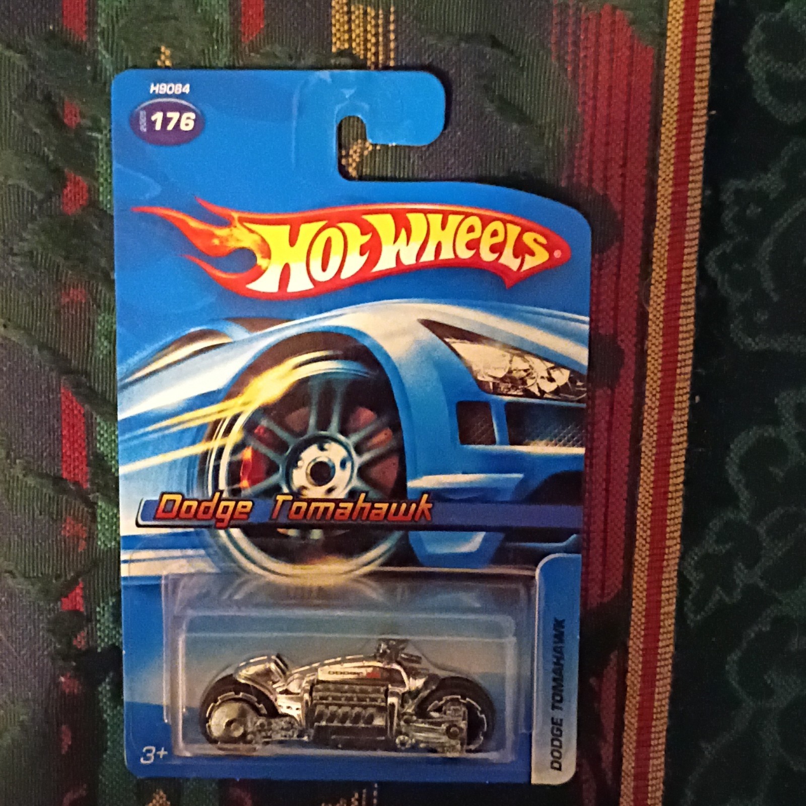 Hot Wheels Dodge Tomahawk Silver Motorcycle Diecast 2005 Model