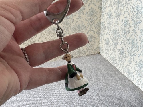 Vintage Plastoy little person wearing green dress Keychain - Picture 3 of 5