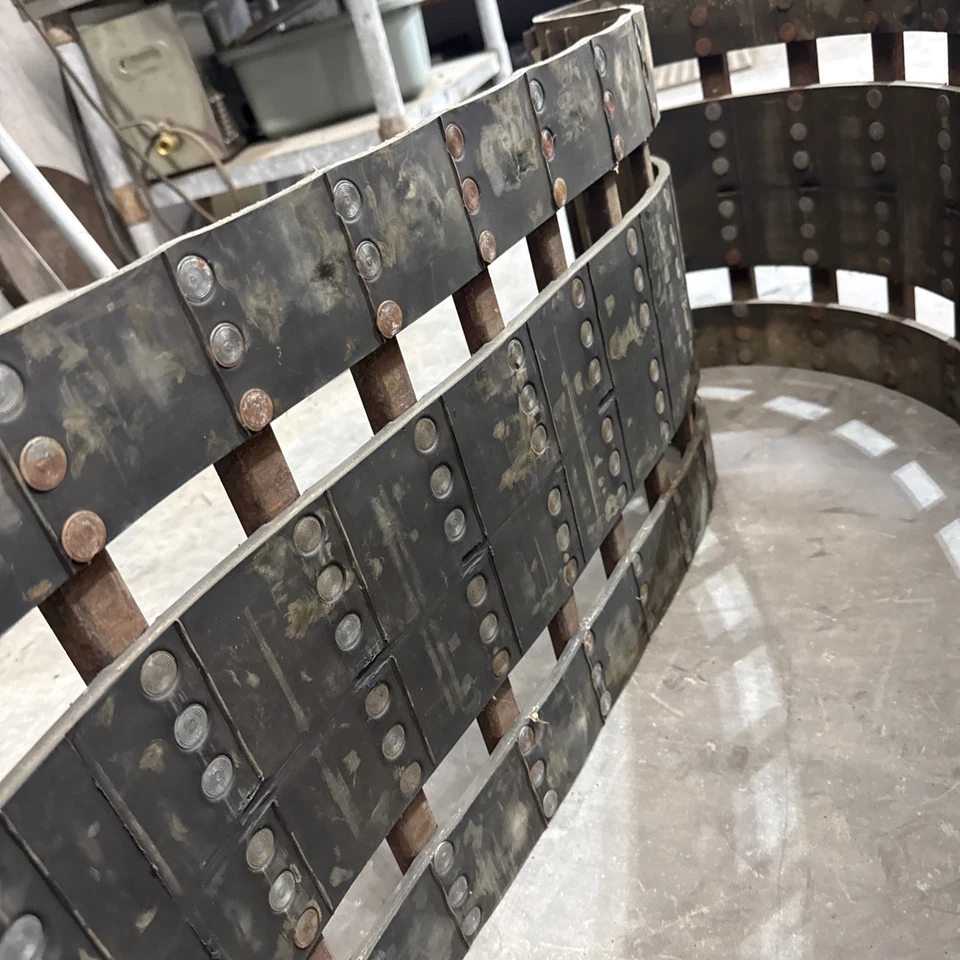 1970’s Vintage Snowmobile polaris Colt 250 295 340 116” X 15 W/Metal Cleats Good - Image 4 of 4