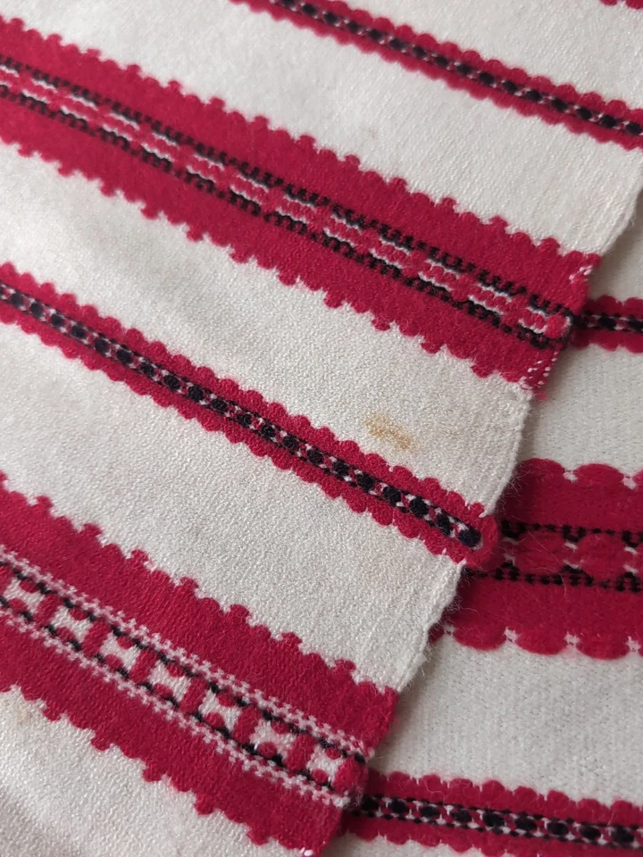 Corredor de mesa escandinavo sueco de lana rojo blanco diseño abstracto 48"x 16" Foto 3 de 4