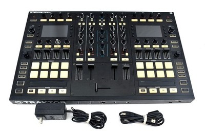NI Traktor Kontrol S8 DJ Controller