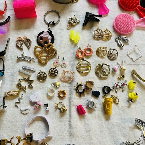 1000+ pezzi ENORME LOTTO LOL OMG sorpresa bambole accessori sorelle animali 22 libbre assortiti! - Foto 18 di 24