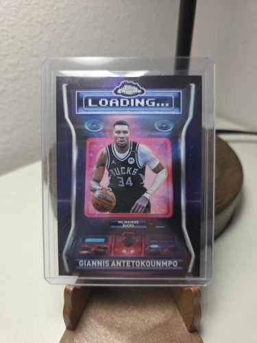 2025 Topps Chrome Giannis Antetokounmpo Base (RAW)