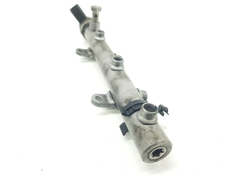 059130090AG injection bar 2239167 for AUDI A6 BERLINA 4F2 3.0 TDI QUATTRO 2004 - Изображение 3 из 4