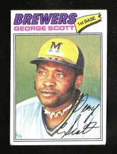 1977 Topps BASEBALL #255 GEORGE SCOTT VG+/EX MILWAUKEE BREWERS (SB3)