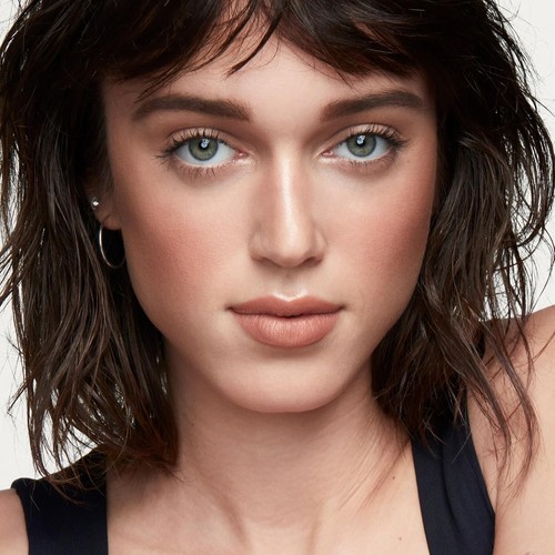 Cali Contour Palette: Matte Finish Highlighter & Bronzer – Compact and Portable - Picture 5 of 7