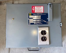 Square D SK5271J F30 Class 9070 Transformer Disconnect enclosure + fuses .75 KVA