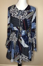 Romeo + Juliet Couture Bell Sleeve Pleated Laced Front Dress Size Small Blue