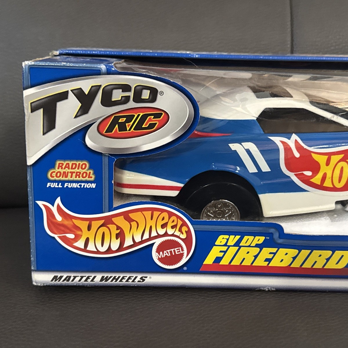 2001 Tyco R/C Mattel Wheels 6V DP Hot Wheels Pontiac Firebird