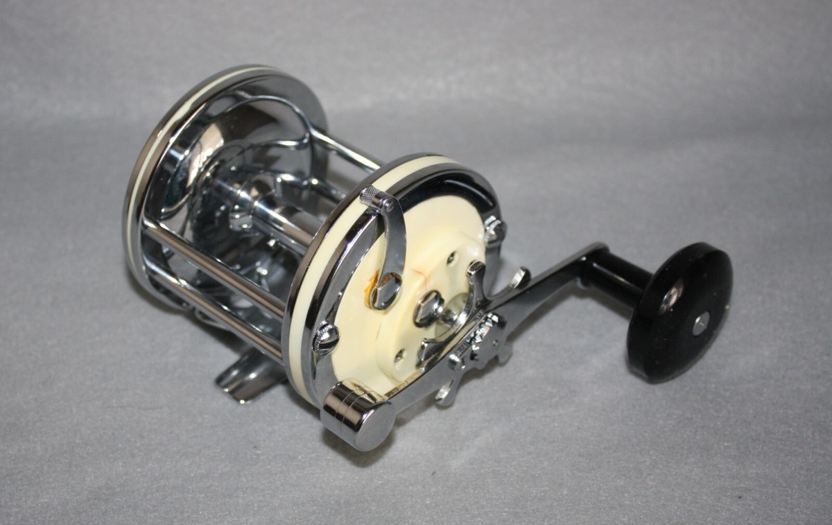 Vintage Garcia Mitchell 624 Saltwater Reel w/Box NEAR MINT Vintage Garcia Mitchell 624 Saltwater Reel w/Box NEAR MINT