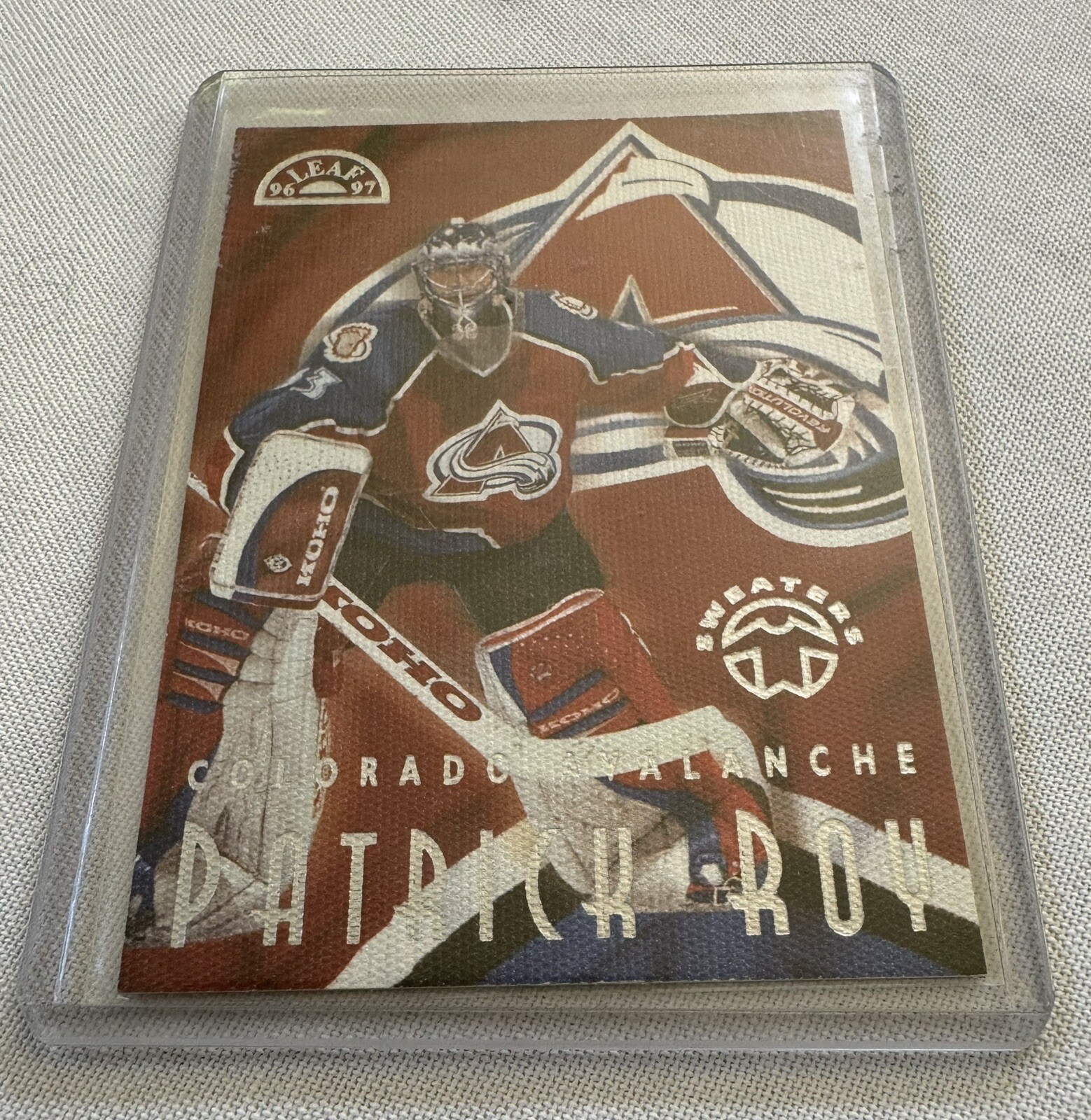 1996-97 Leaf - Sweaters Away  #2 Patrick Roy 1421/5000