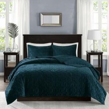 NEW  ULTRA SOFT MODERN ELEGANT VELVET VELOUR TEAL BLUE GEOMETRIC QUILT SET 
