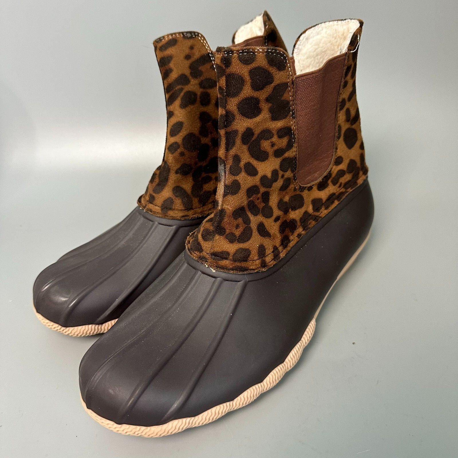 duck print rain boots