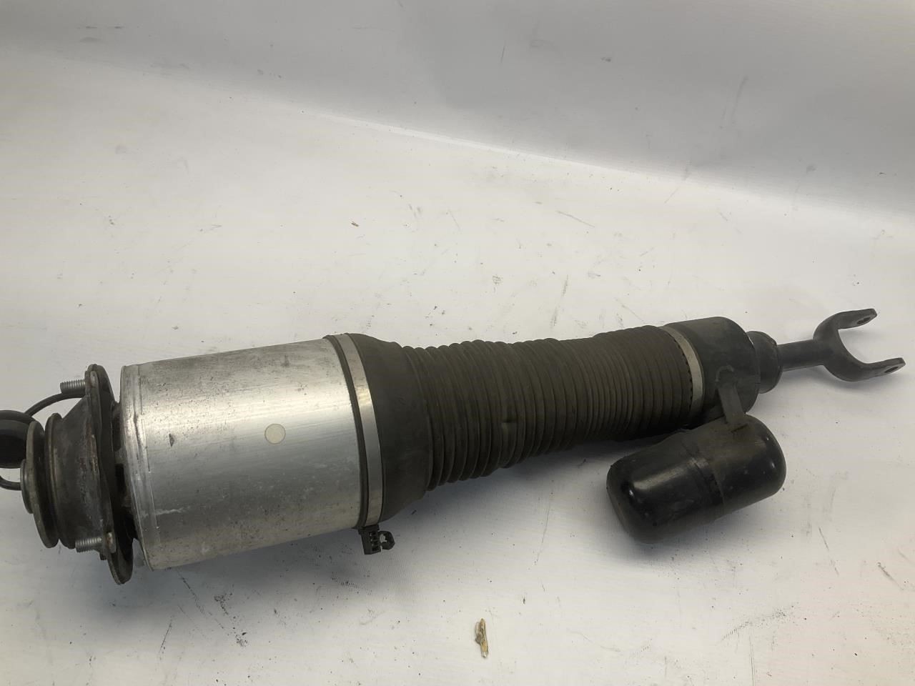 06-12 Bentley Continental Front Left Driver Air Strut Shock Absorber T