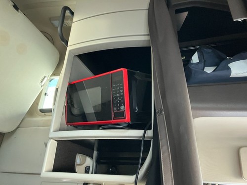 Volvo VNL Left/Driver Sleeper Cabinet - Used