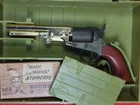 Vtg  Marx Collectors Historic Guns in Miniature STAGECOACH PISTOL case paperwork