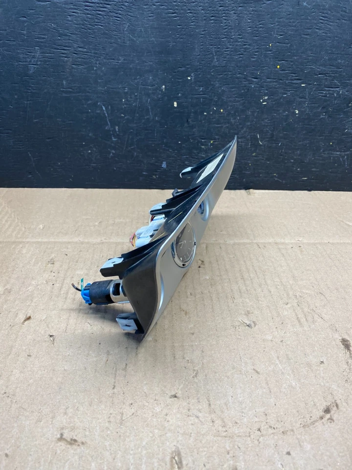 Reloj Infiniti QX56 2008-2010 tablero central bisel inferior cubierta de ajuste M6423 DG Foto 3 de 4