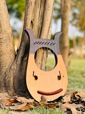 Ear Lyre Harp 8 Metal Strings Rosewood Smiling Face Design With Free Accessories
