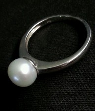 Vintage ladies sterling silver ring Faux Pearl , size 7/ 17 mm, 925, 6 grams