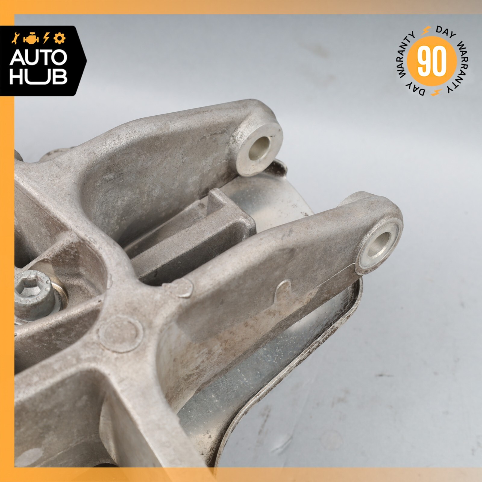 10-19 Aston Martin Rapide Rear Right Passenger Side Spindle Knuckle Hub OEM 11k
