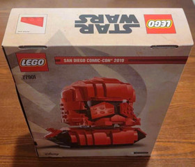 SDCC 2019 LEGO EXCLUSIVE: STAR WARS SITH TROOPER BUST 77901 (#19 OF #3000)