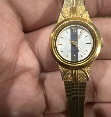 Les bracelets de montres vintage signés Maison Fèvre - Le Petit Poussoir