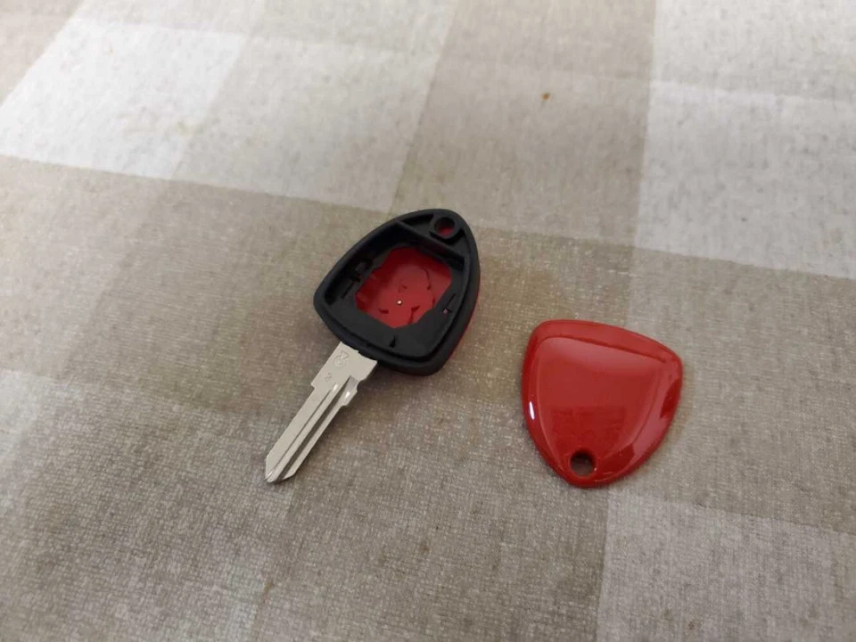 Ferrari Blank Key Testarossa F430/360/355/348/512TR/F512M/550/456 etc New - Image 3 of 4