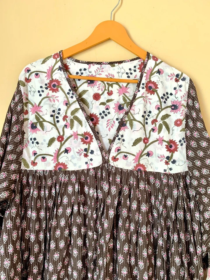 Hermoso artículo de regalo con estampado de bloques de algodón y vestido de algodón de verano Foto 2 de 4