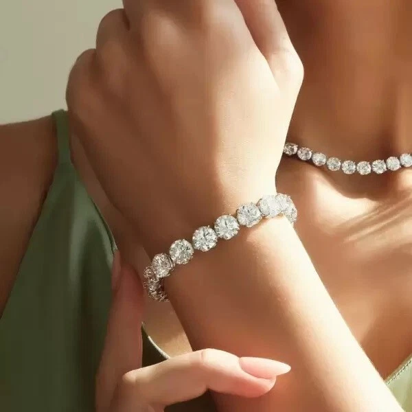 Brazalete de tenis de plata de 9 mm chapado en oro blanco de 14 k con diamantes creados en laboratorio redondo de 55 quilates Foto 3 de 4